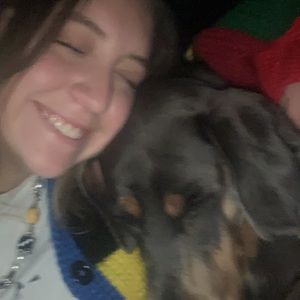 Meet your Posher, Isabel